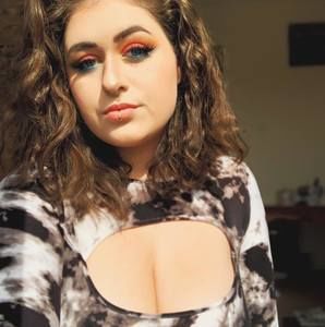 Meet your Posher, Émilie